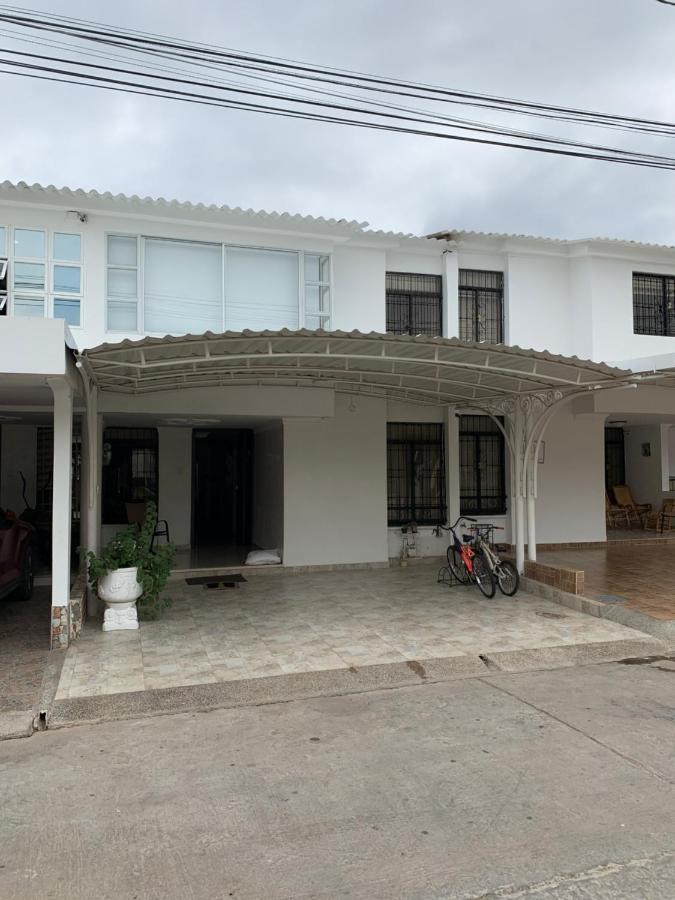 Hostal Lucy Valledupar Exterior photo